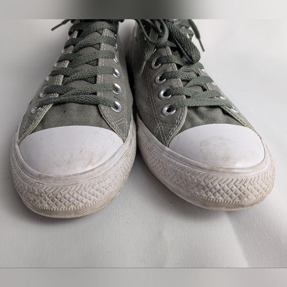 Converse Men Green Flat Shoes Size 10 Women Size 12 Unisex - Picture 3 of 8